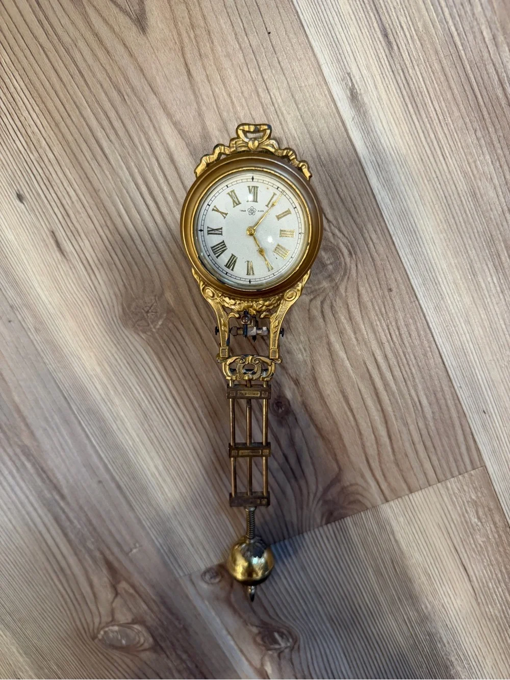Vintage Brass Swinging Mystery Clock Pendulum